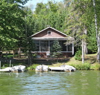 Birchwood Resort #8 - Hiller Vacation Homes cottage - Accommodation Los Angeles