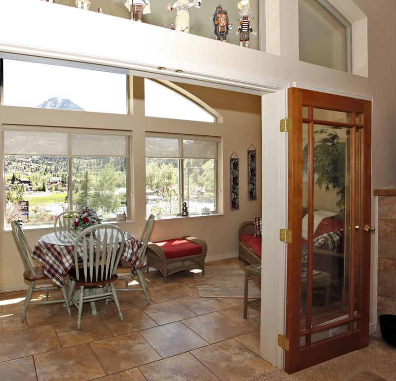 Black Bear 86 Townhouse - thumb 3