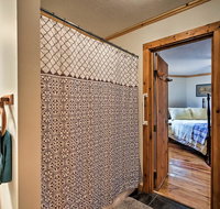 Blairsville Cabin with Deck-Mins to Lake Nottely - Accommodation Los Angeles