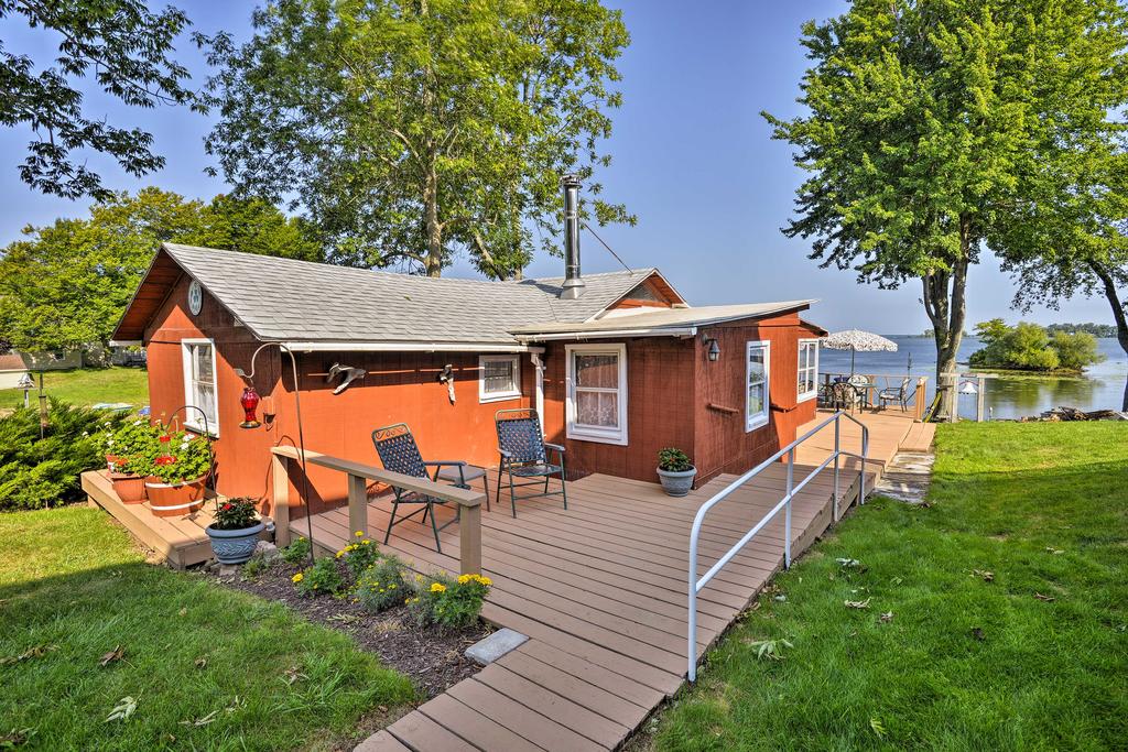 Blind Sodus Bay Family Cottage On The Waterfront! - thumb 0