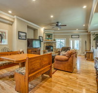 Blue Spruce - Accommodation Los Angeles