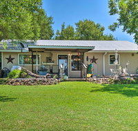 Bluffton Home with Fire Pit Backyard Beach  Lake - Accommodation Los Angeles