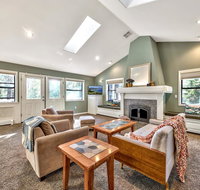 Bright Spacious and Cozy Home at Kings Beach home - Accommodation Los Angeles