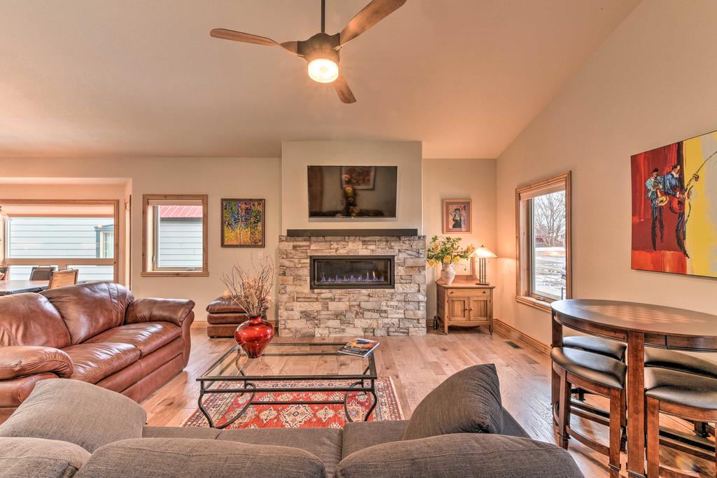 Buena Vista Home With Central AC, 1 Block To Main St - thumb 3