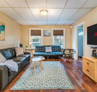 Buffalo's Classic Victorian House - Accommodation Los Angeles