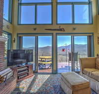 Burnsville House with Deck & 180-Degree Mtn Views! - Accommodation Los Angeles