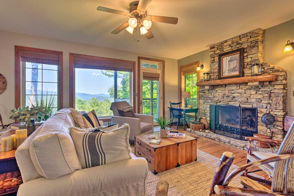 Burnsville Mtn Condo With Private Deck & Views! - thumb 2