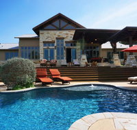 C L Ranch - Accommodation Los Angeles