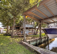 Canalfront San Leon Escape Near Kemah  Galveston - Accommodation Los Angeles
