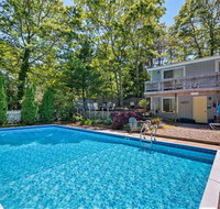 Cape Cod Area Home with Fire Pit Less Than 4 Mi to Beach! - Accommodation Los Angeles