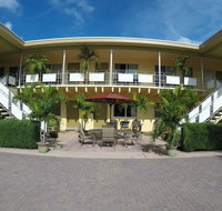 Capri Apartments - Accommodation Los Angeles