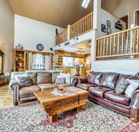 Cascade Lake Summer & Ski Home - Accommodation Los Angeles