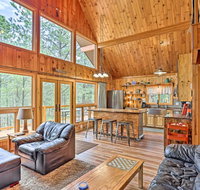 Central Black Hills Cabin with Loft & Wraparound Deck - Accommodation Los Angeles
