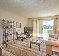 Central Borrego Springs Condo with Pool & Hot Tub! - Accommodation Los Angeles