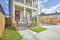 Central City NOLA Townhome - 2Mi to Bourbon St Accommodation Los Angeles