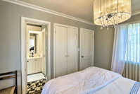 Central San Luis Obispo Home with Garden  Yard Accommodation Los Angeles