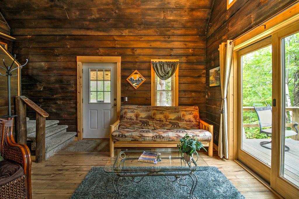 Charming Cabin On 70+ Acres, 15 Min To Montpelier - thumb 3