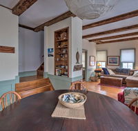 Charming Cottage with Terrace, Walk to Harbor! - Accommodation Los Angeles