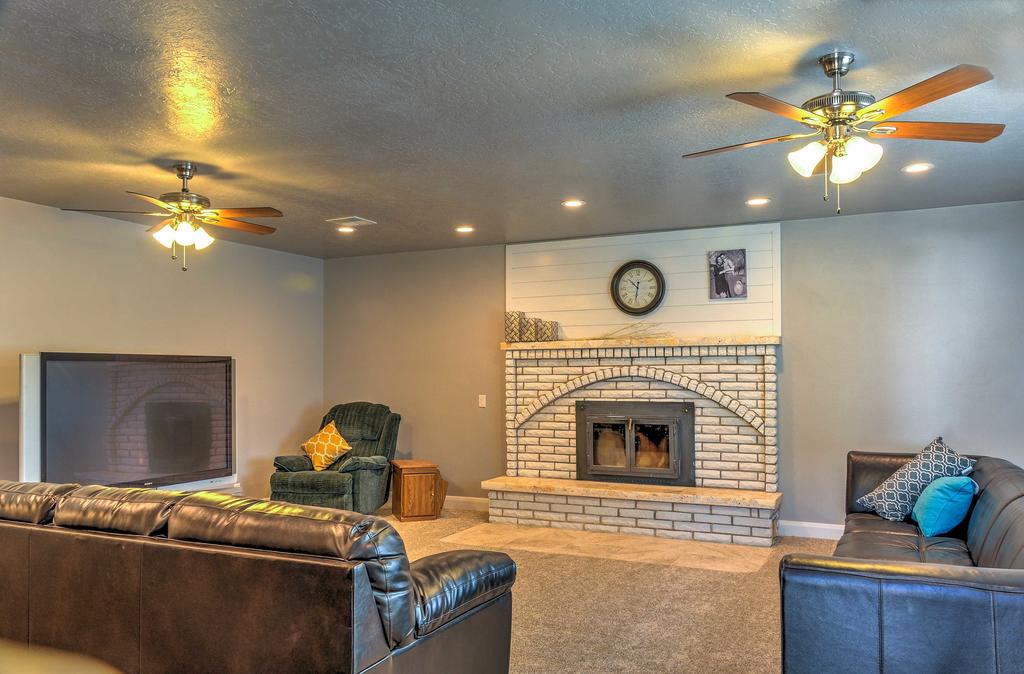 Charming Home In Central Escalante W/ Mtn. Views! - thumb 3