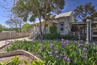 Charming New Braunfels Home with Spacious Deck Accommodation Los Angeles