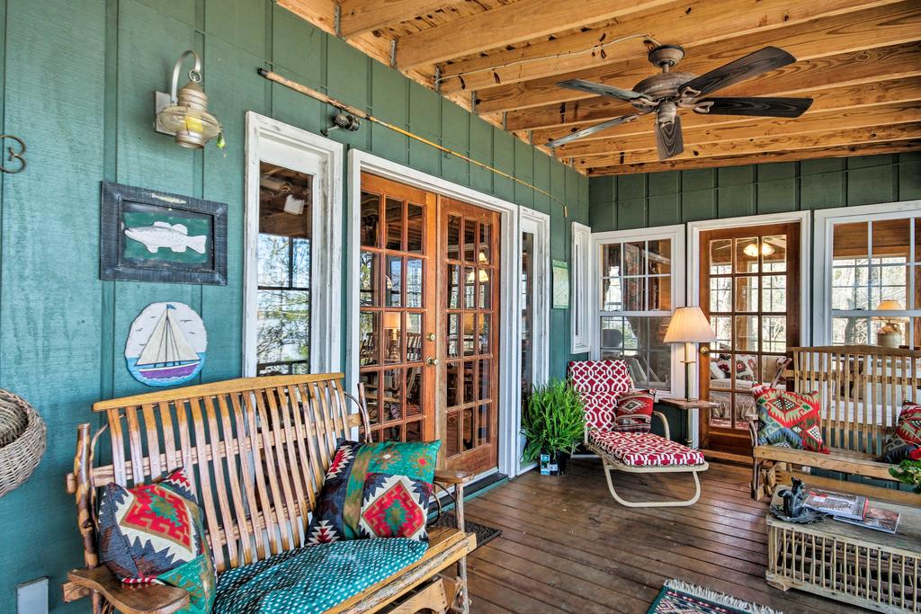 Charming Waterfront Ridgeway Cabin With Dock! - thumb 3