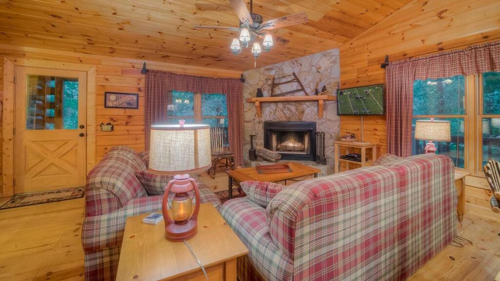 Cherokee Creek By Escape To Blue Ridge - thumb 0