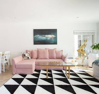 Chic & Comfortable Art & Design Apartments near LAX & Beaches - Accommodation Los Angeles