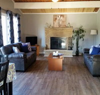 CHIC and STYLISH Centrally located in Pocono Mountains near Camelback Kalahari and Casino Mount Pocono - Accommodation Los Angeles