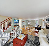 Chic Coastal Home W/ Large Backyard, Near Beach Home - Accommodation Los Angeles