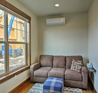 Cle Elum Home with Hot Tub - Walk to Golf  Hiking - Accommodation Los Angeles