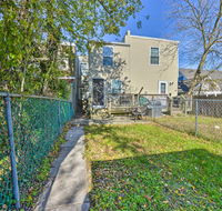 Coastal Getaway, Walk to Beach and Attractions! - Accommodation Los Angeles