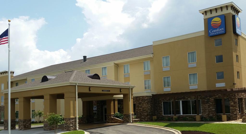 Comfort Inn & Suites Dothan East - thumb 2