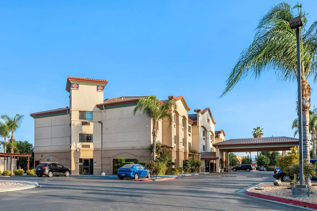 Comfort Suites Redlands - thumb 2