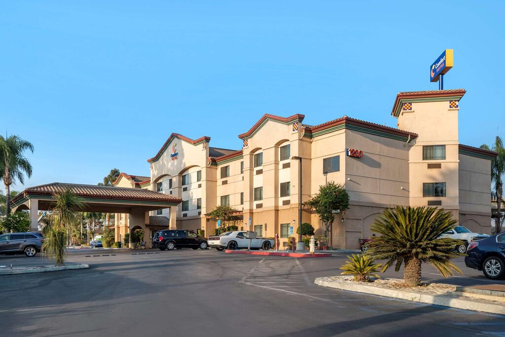 Comfort Suites Redlands - thumb 0