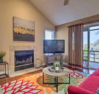 Condo with 2 Balconies and 3 Pools Less Than 2 Mi to Beach - Accommodation Los Angeles