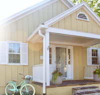 Cottage on King Historic Charm Modern Living - Accommodation Los Angeles