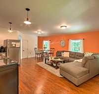 Cottage with Hot Tub and Fire Pit Near Mahantango Creek - Accommodation Los Angeles