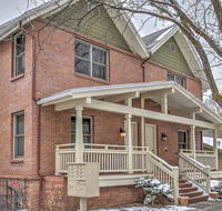 Cozy Central Glenwood Springs Condo with 2 Decks! - Accommodation Los Angeles