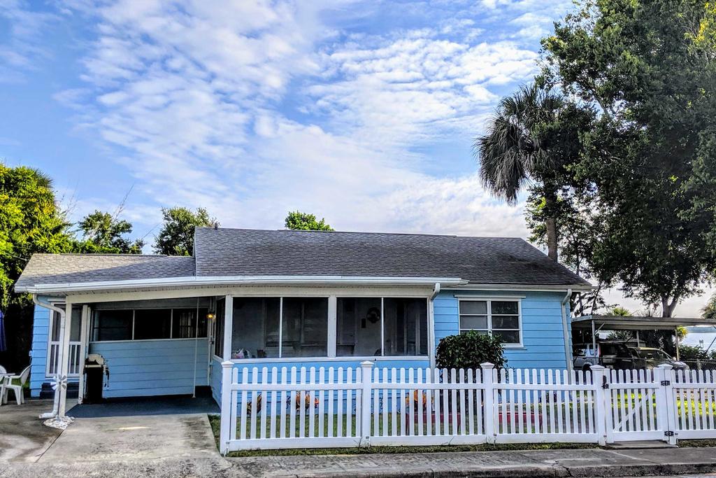 Cozy Cocoa Home - Walk To River & Historic Village - thumb 0