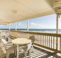 Cozy Cottage, 3 Bedrooms, Sleeps 6, Ocean Front, Pet Friendly, WiFi - Accommodation Los Angeles