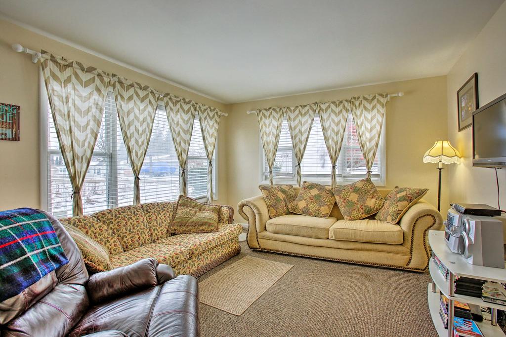 Cozy Houghton Lake Heights Cottage With Private Yard - thumb 3