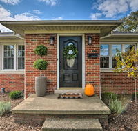 Cozy Modern Home 2 Miles from Downtown Erie! - Accommodation Los Angeles