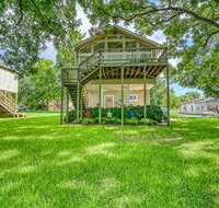 Cozy Retreat on Lake LBJ - 2 Bed 2 Bath Vacation home in Burnet - Accommodation Los Angeles