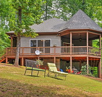 Cozy Scottsville Cottage with River Views  Gazebo - Accommodation Los Angeles