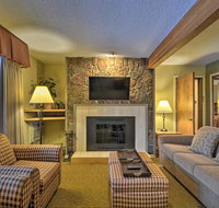 Cozy Shanty Creek Condo for Skiers and Golfers - Accommodation Los Angeles