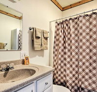 Cozy Teton Valley Escape - 11 Miles to Targhee - Accommodation Los Angeles