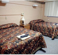 CrashPad Bunkhouse and Noonan Hotel - Accommodation Los Angeles