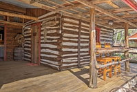 Custom 'Texas Cabin' Studio - 5 Min to Gruene Hall Accommodation Los Angeles