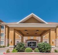 Days Inn  Suites by Wyndham Cleburne TX - Accommodation Los Angeles