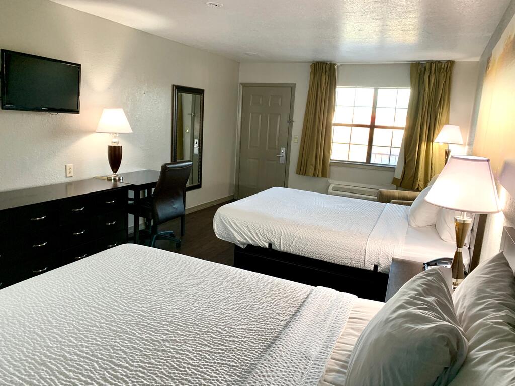 Days Inn By Wyndham Canton - thumb 3